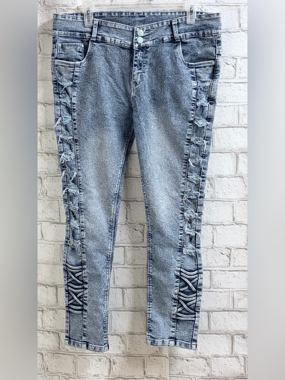 Levero Jeanswear Light Blue Lace Criss Cross Side Skinny Jeans for Women